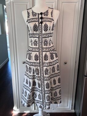 Sleeveless Black & White Printed Midi Dress - Elegant Floral Block Print sz 0